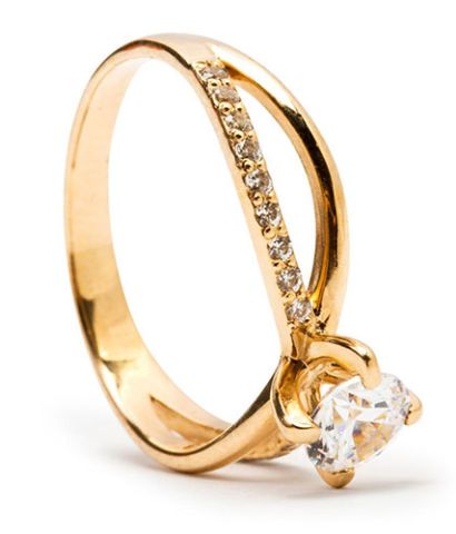 แหวนแทนใจ